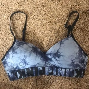 Victoria’s Secret PINK wireless bra. Size Sm.